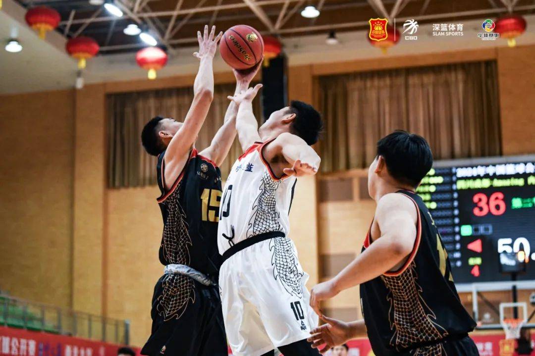 开云体育官网-雷加利斯罚点命中，帮助球队逼平战局的简单介绍