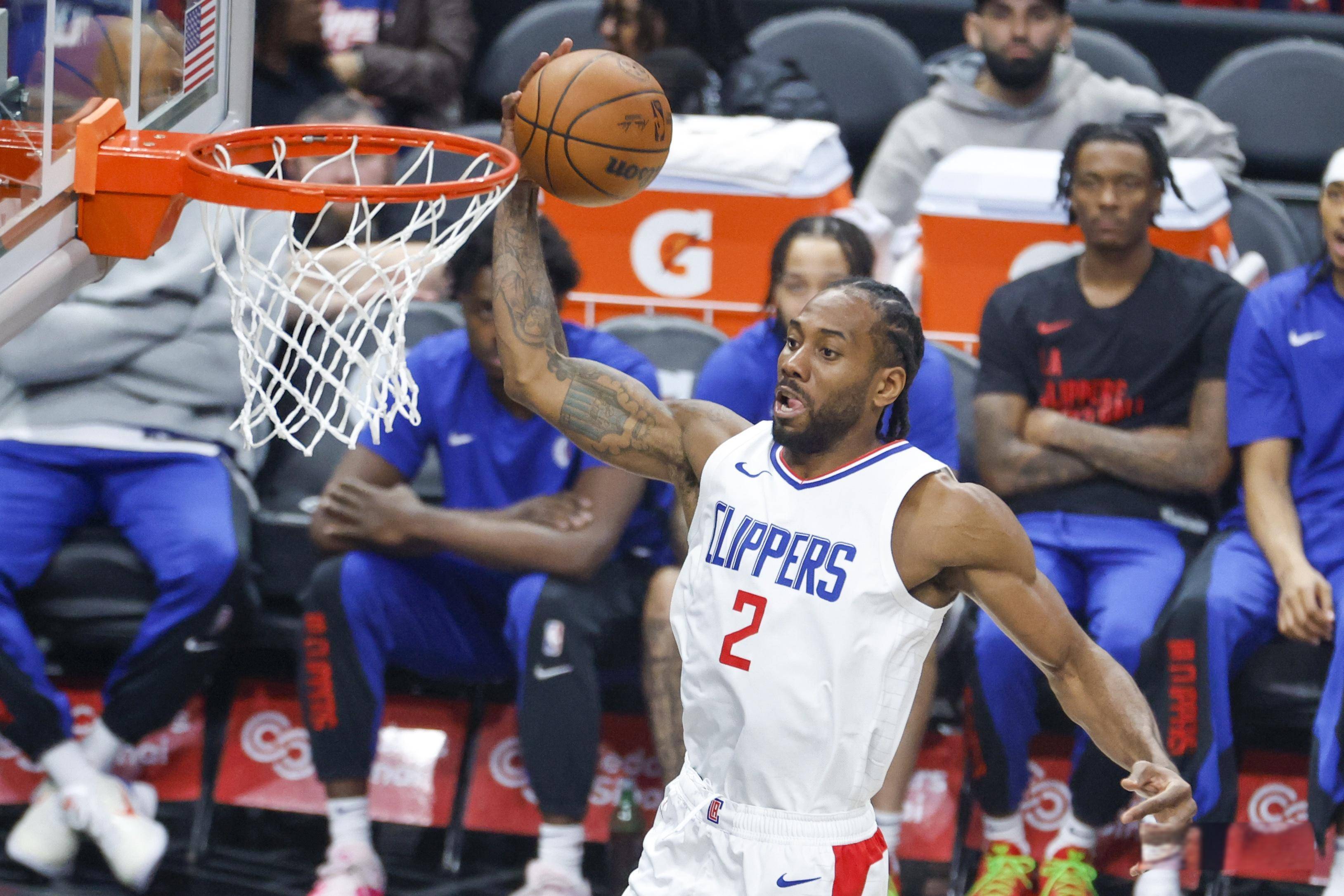 开云体育入口-队员表现出色，成为球队的关键人物