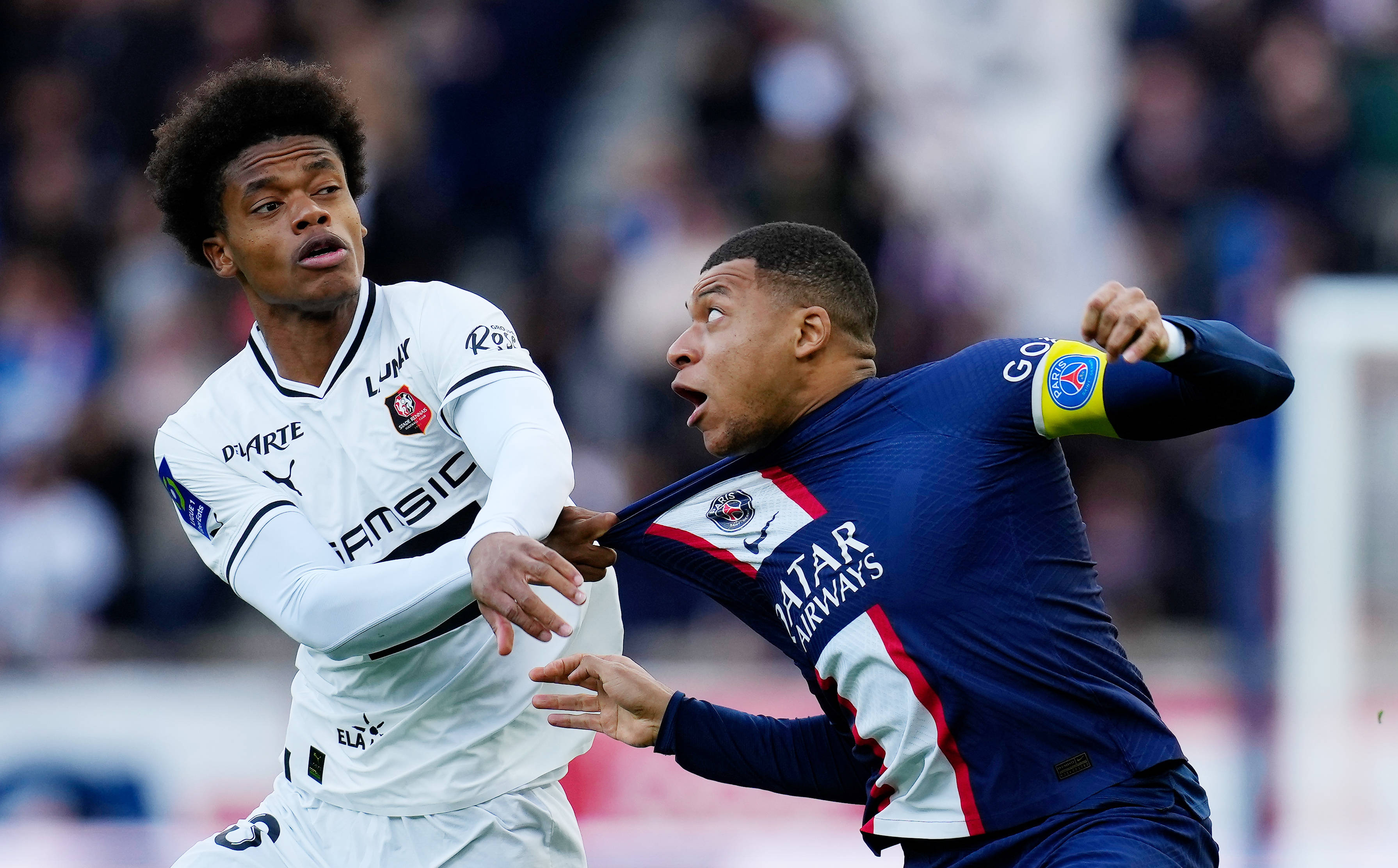 开云体育中国-曼联迎战巴黎，魔鬼赛程能否守得住？