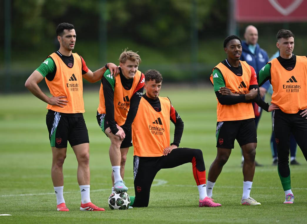 开云下载-阿森纳球员表现出色，球队近期状态明显回暖