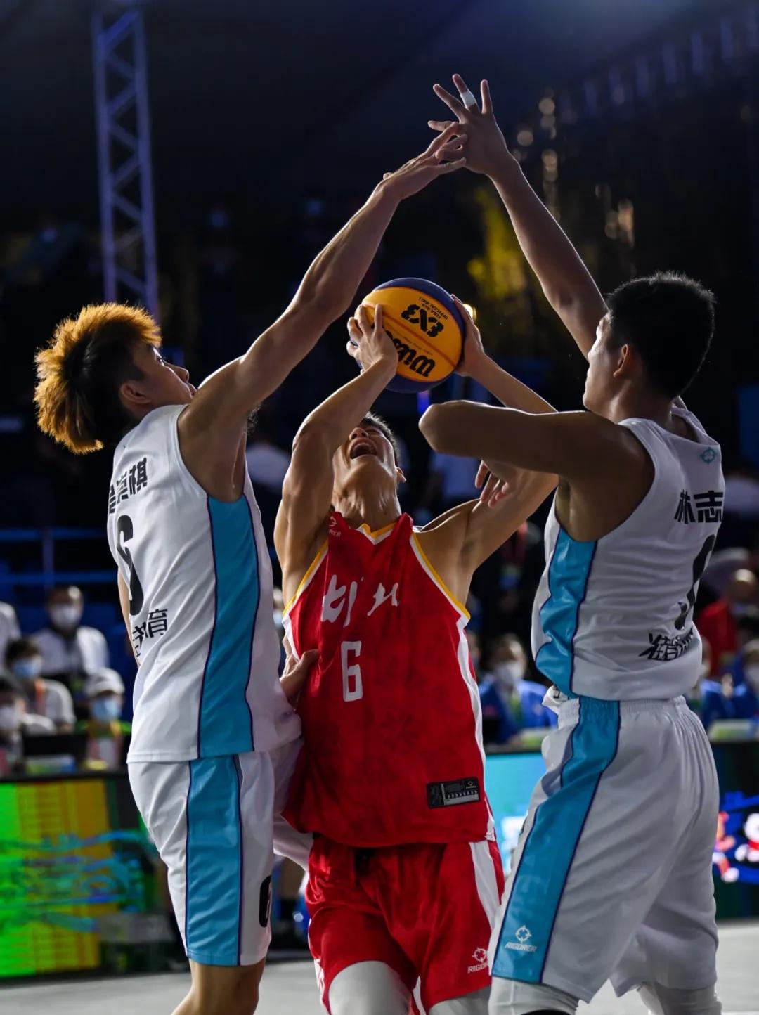 湖北队在加时赛战胜贵州队,实现反超 湖北队在加时赛战胜贵州队,实现反超