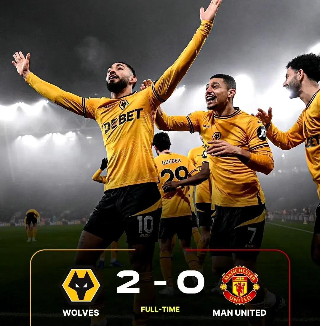 曼联客场豪取连胜，稳坐榜首