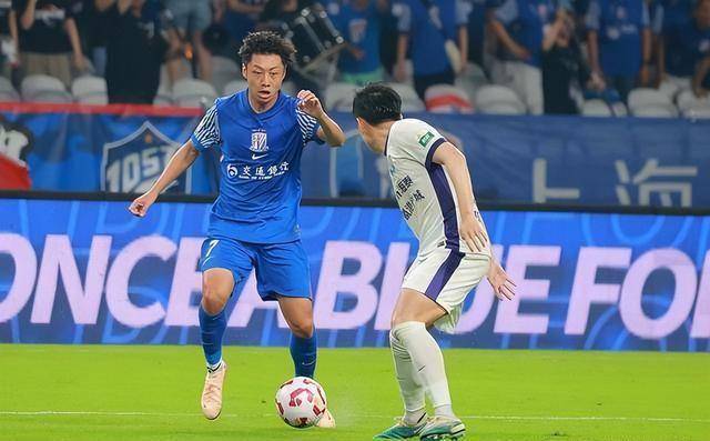 开云体育在线-阿尔及利亚篮球联赛豪强云集，冠军争夺悬念重重