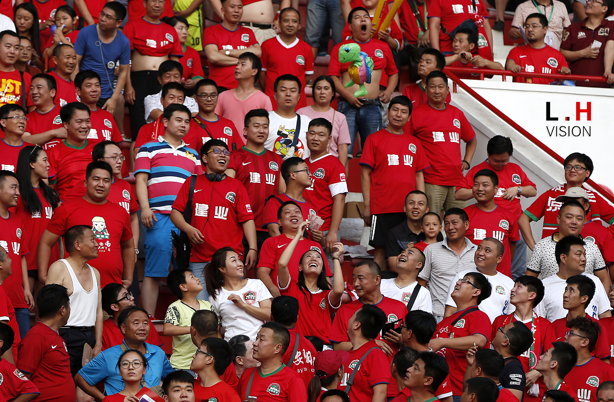 开云下载-包含拜仁慕尼黑主场大胜，稳固领先优势的词条