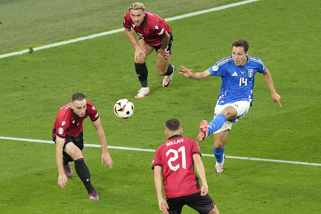 开云平台-葡萄牙豪胜阿尔巴尼亚，成功卫冕欧洲冠军的态势越发稳固的简单介绍