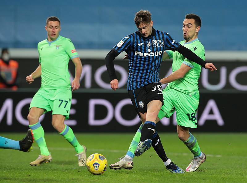 开云体育官方网站-包含拉齐奥前锋连场进球，成为球队得分王的词条