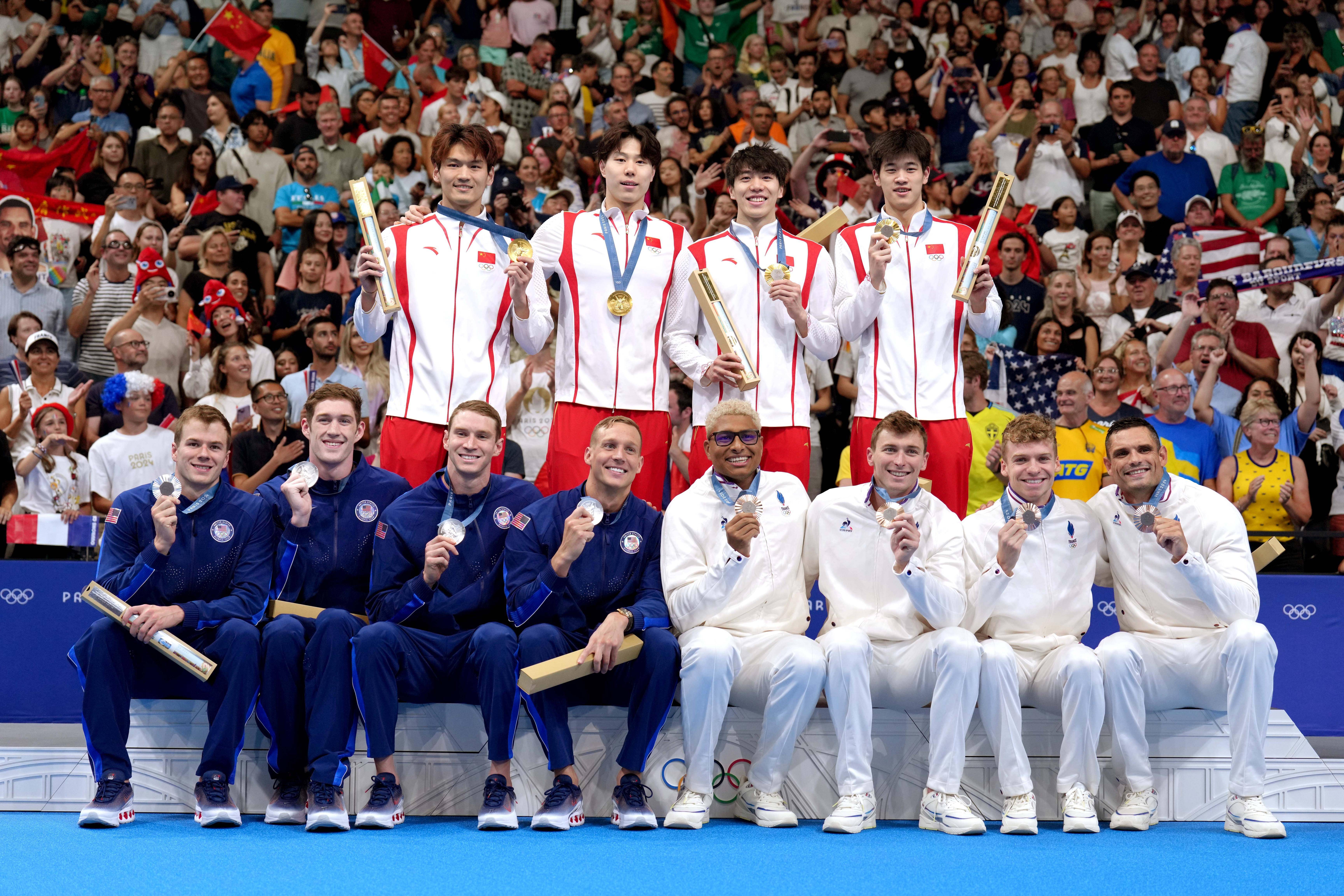 激动人心！法国队意外夺得接力赛冠军