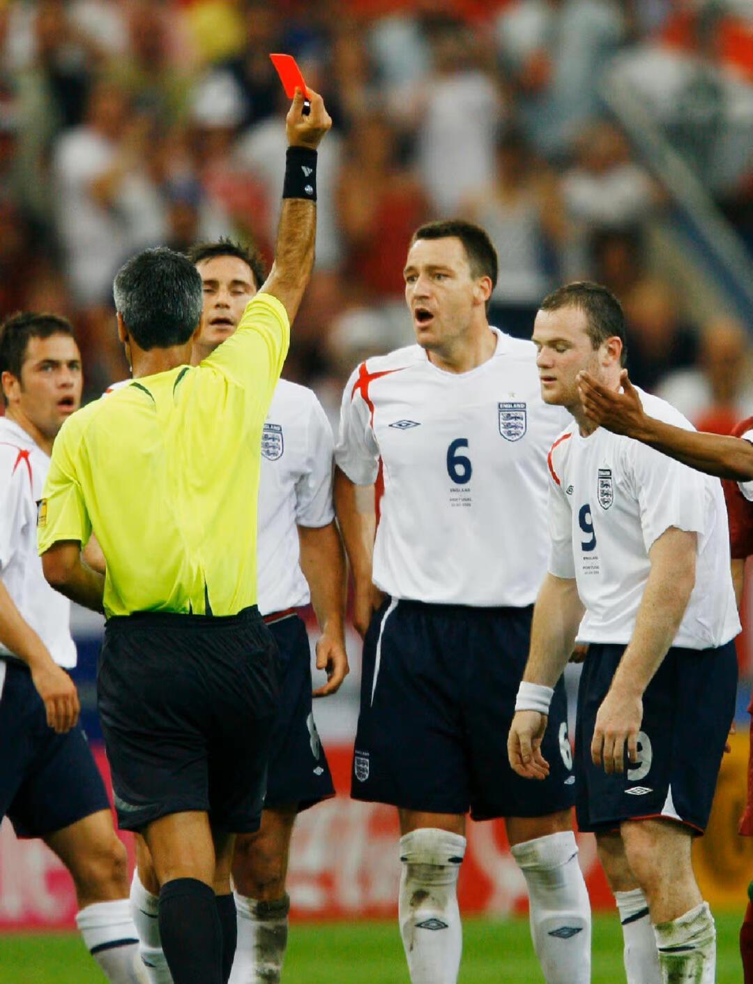 英格兰队在对瑞士的激战中晋级半决赛