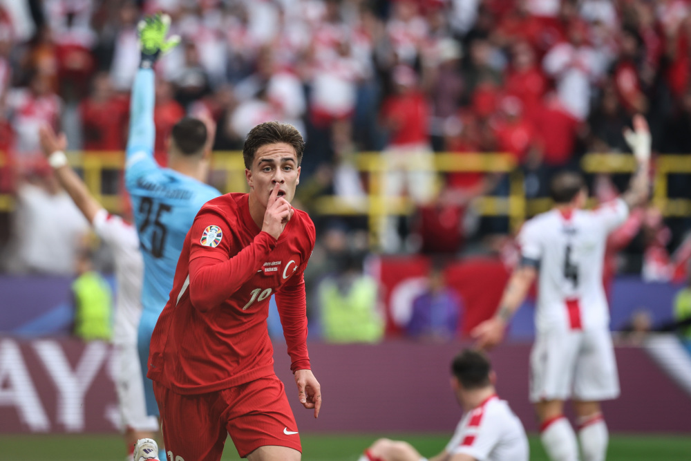 土耳其队将在欧预赛中迎战克斯岛