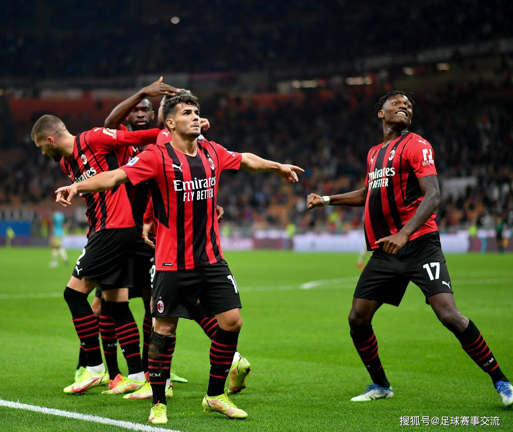 开云体育下载-国际足球日子临近，球队备战状况良好