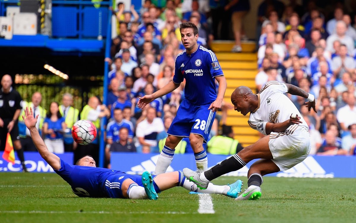 关于斯旺西惨败富勒姆，遭遇三连败的信息