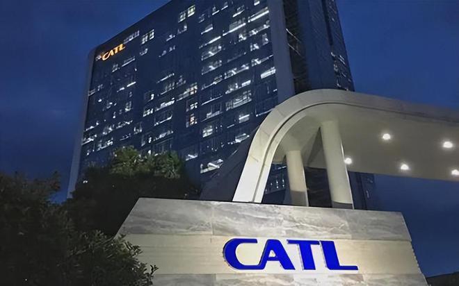 欧国杯巨头境遇困境，晋级形势严峻