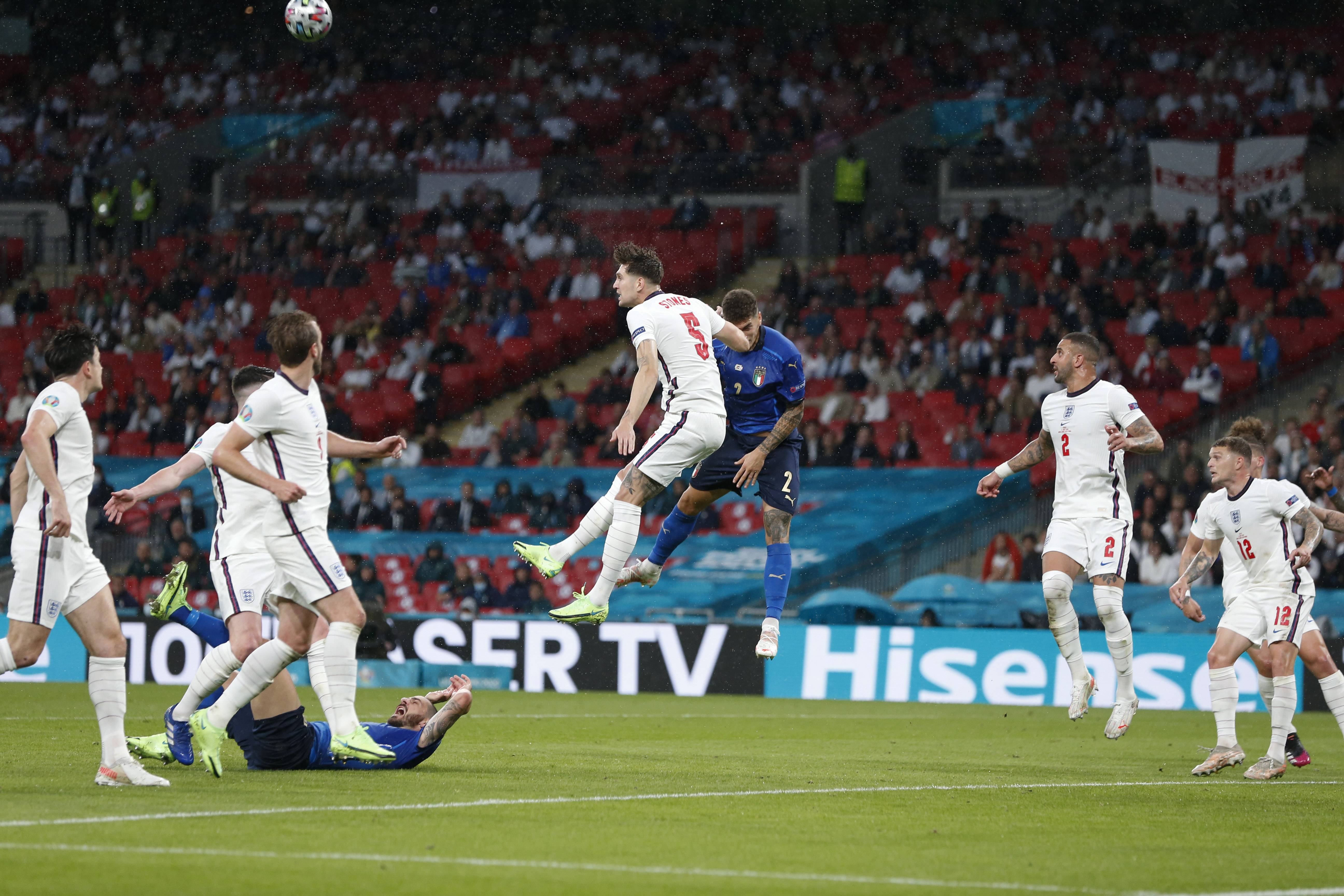 开云体育入口-阿尔及利亚队勇夺欧洲杯门票，实现历史性突破