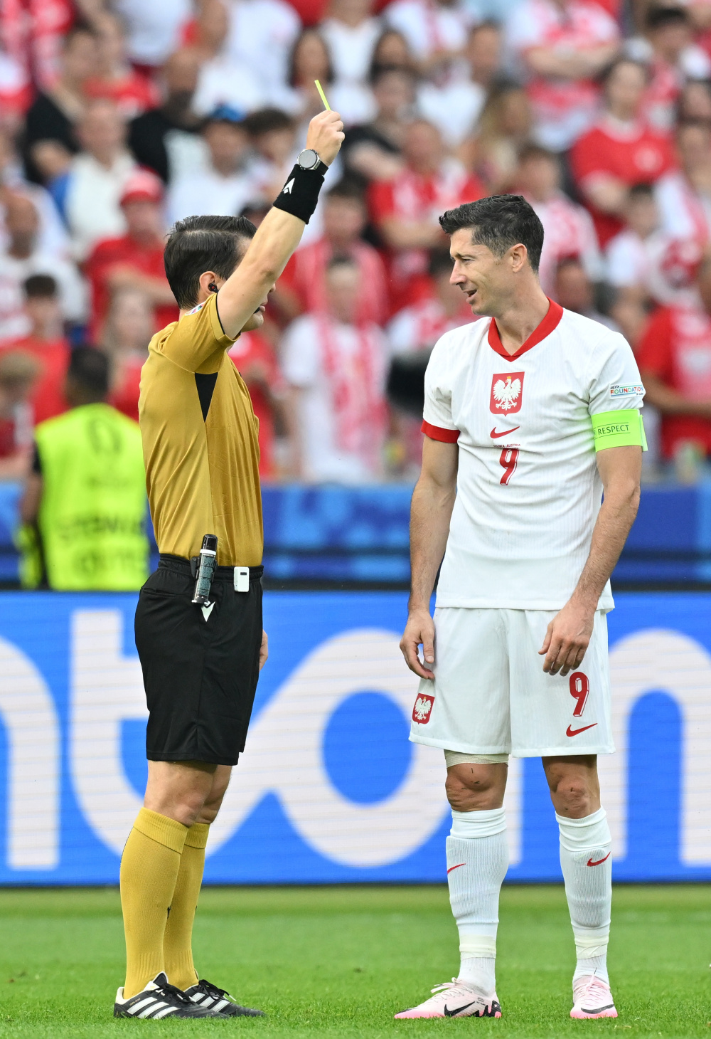 奥地利队在欧洲预选赛中闯入半决赛