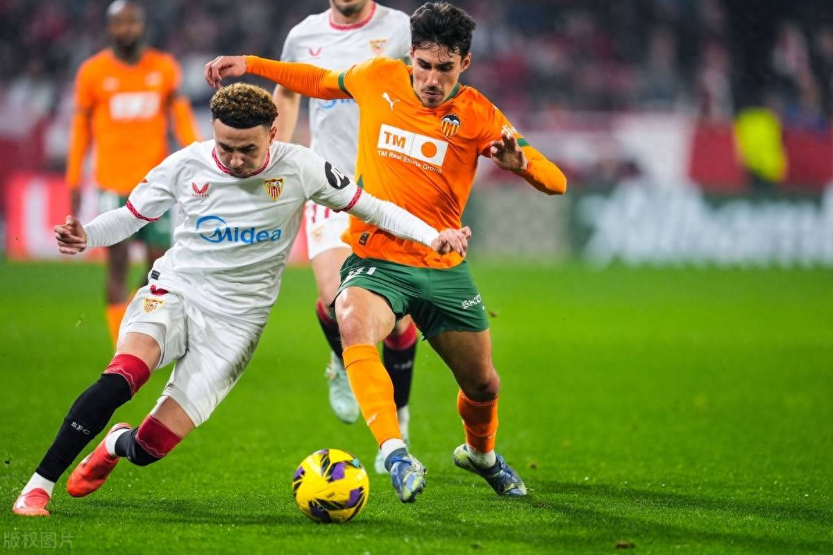 开云体育入口-关于瓦伦西亚主场告负，陷入降级区的信息
