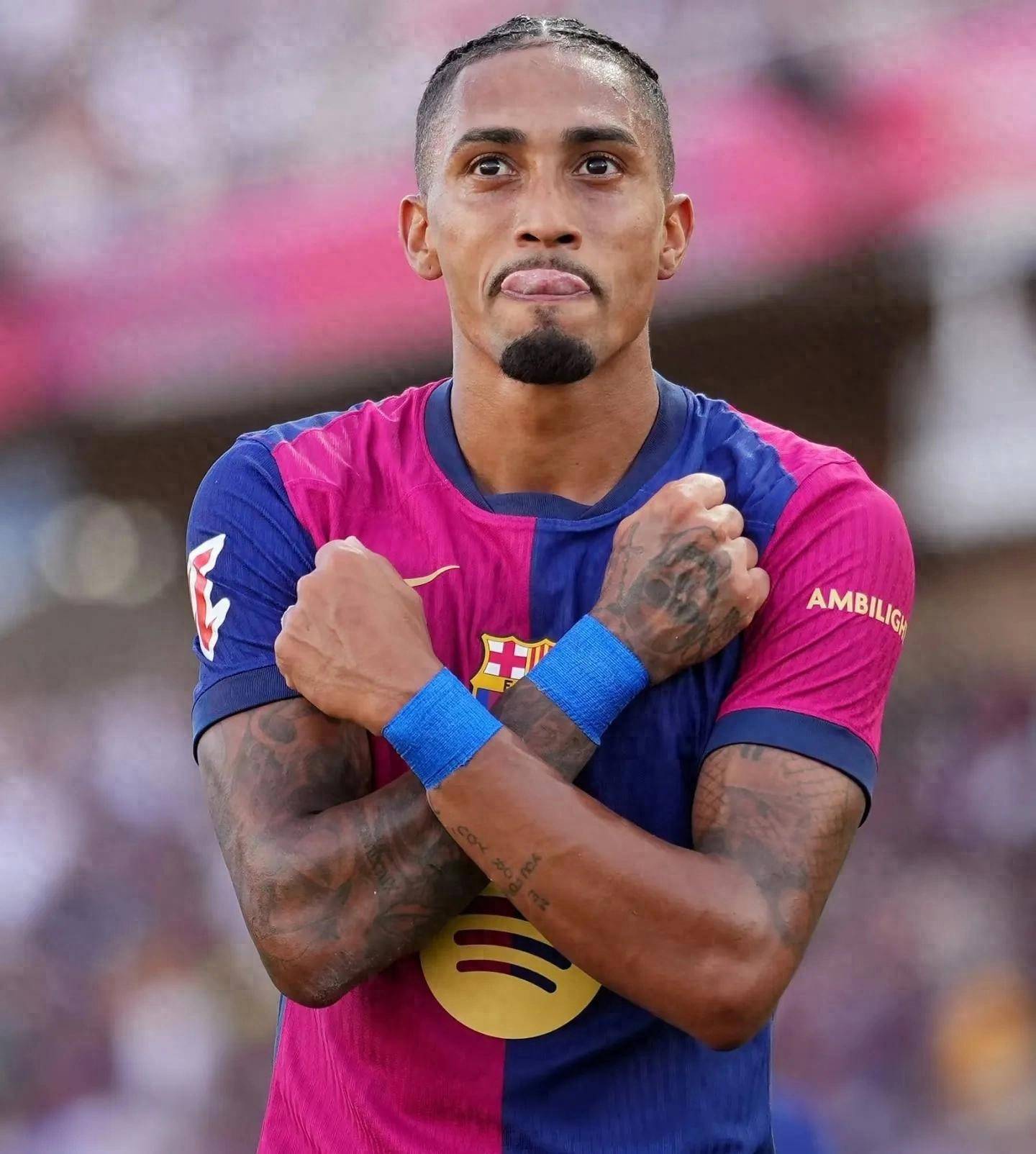 巴西球员表现出色，取得联赛第一名