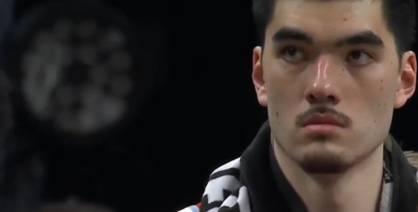 灰熊主场惨败爵士，主帅怒批球员态度