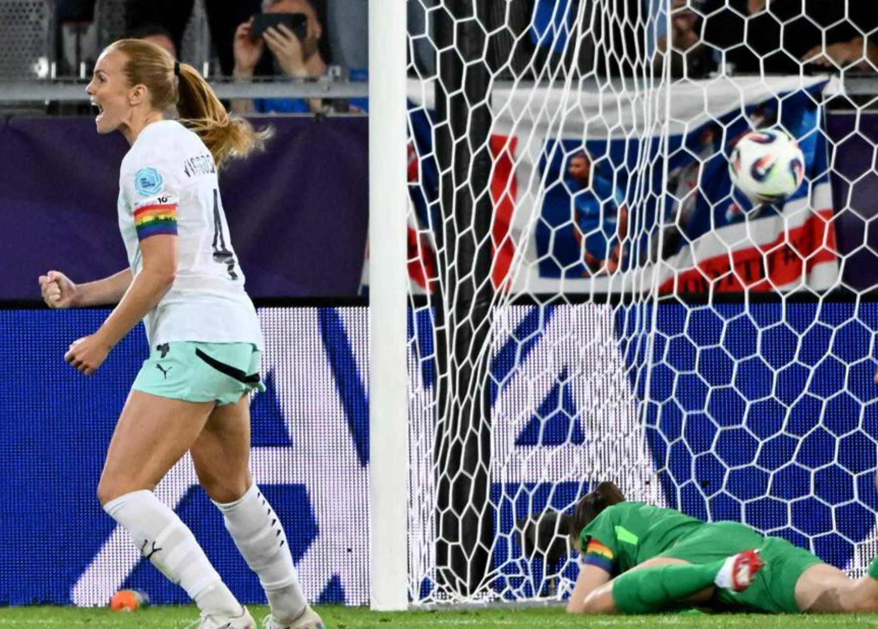 开云体育入口-欧洲杯外围赛火爆开战，强队角逐晋级权