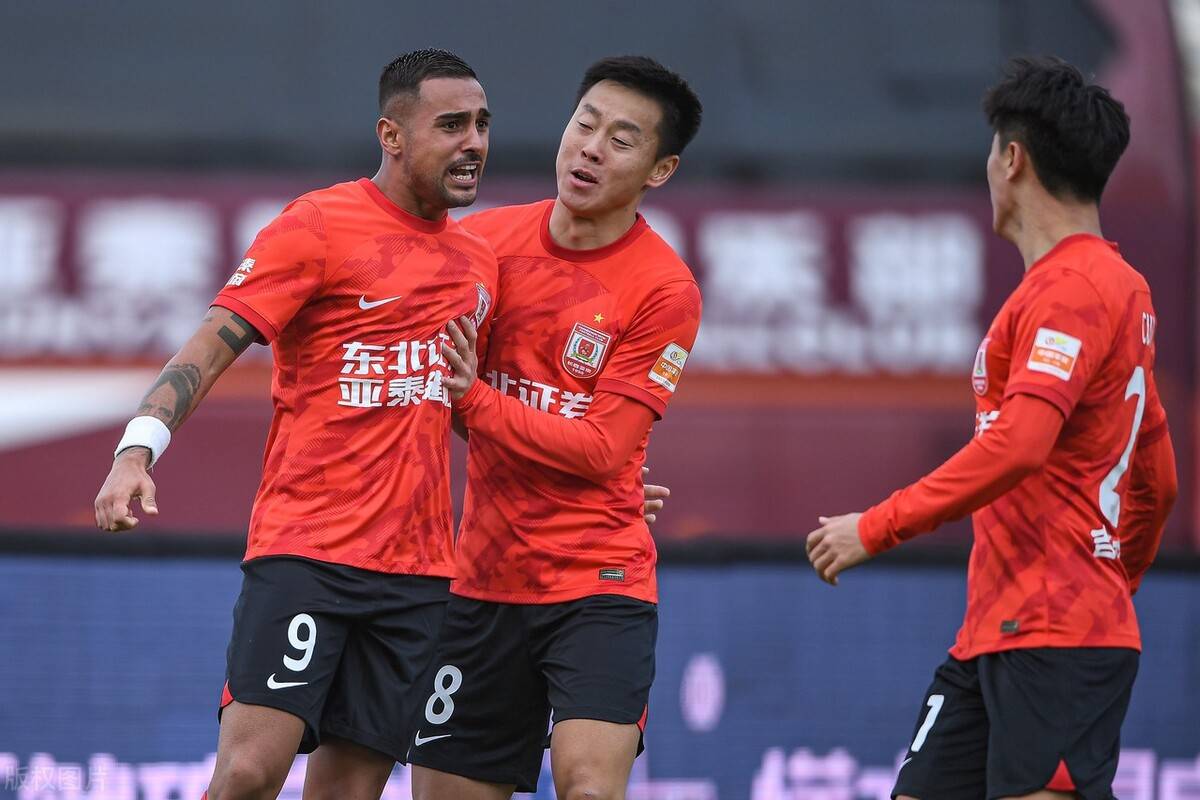 东北联合全队期待胜利，备战火热