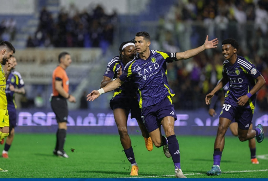 开云体育下载-切沃足球俱乐部取得激烈比赛的胜利的简单介绍