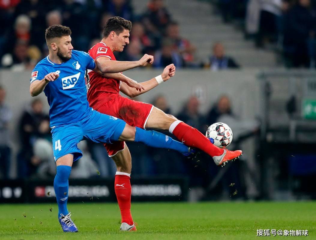 包含托特纳姆热刺客场喜迎四连胜，稳固前四位置的词条