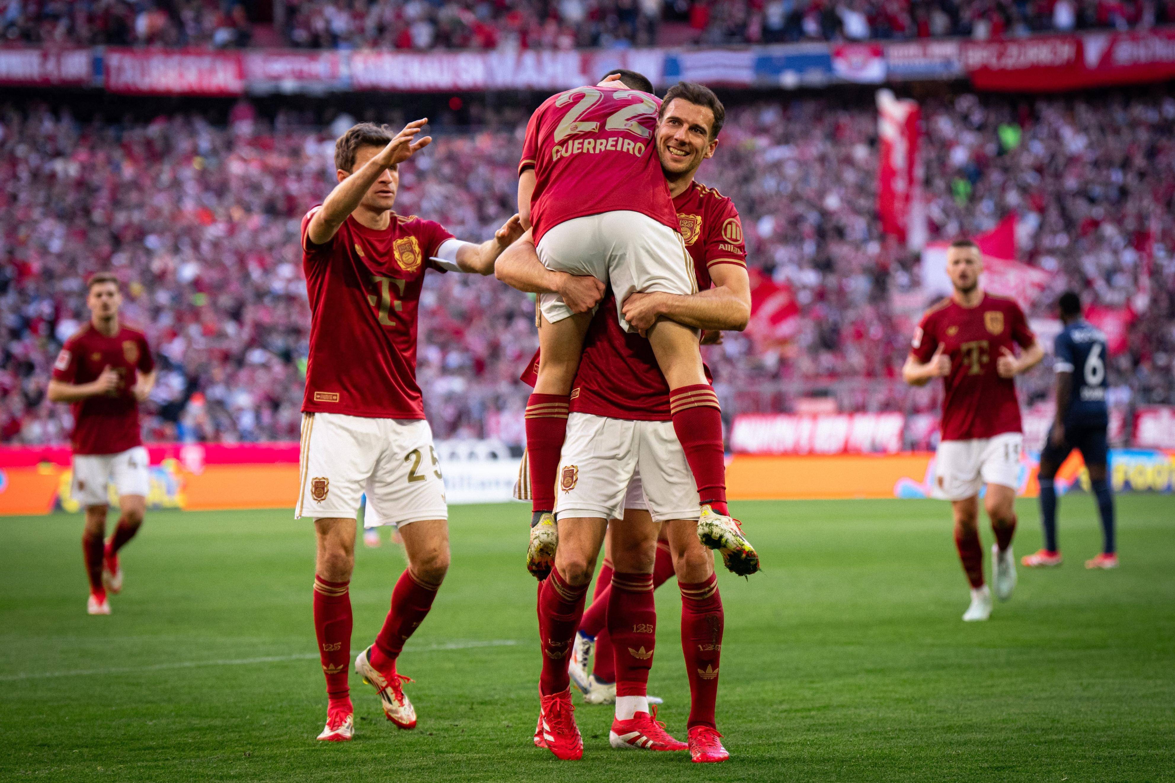 开云官网-亚洲足坛豪门队伍间的激烈对决赢得掌声