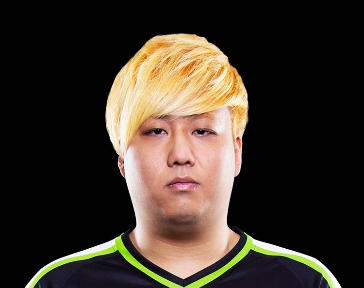 开云APP-关于CLG力克DFM，Bin关键团战开团秒人宿敌对决入围赛，让粉丝疯狂欢呼的信息