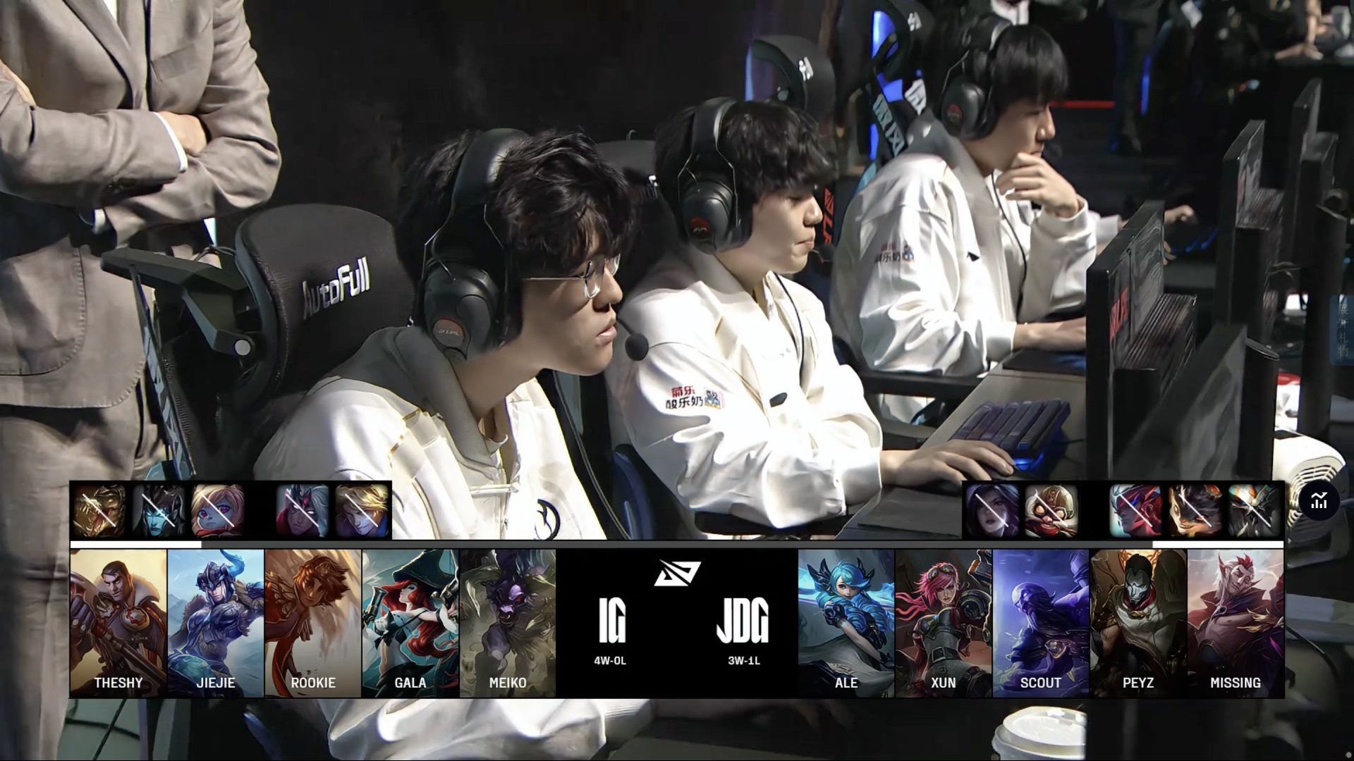 开云APP-G2轻取MAD，Uzi单局斩获MVP宿命之战成都决赛之夜，点燃全场激情