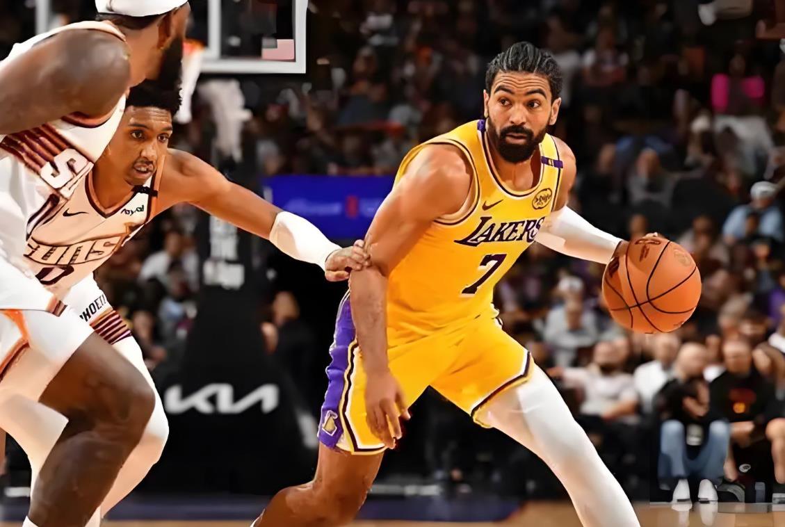 开云官网-猛龙卫冕回搏冲击，连跌数场但詹姆斯仍领先