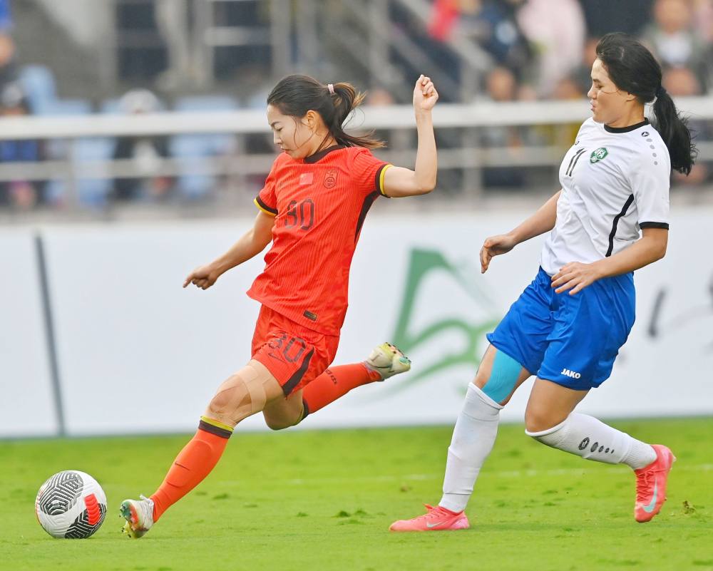 女足国际锦标赛上，中国队称王称霸