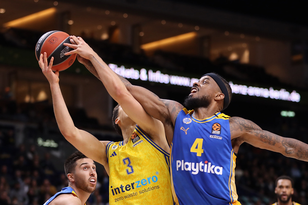 开云APP-公牛新秀菲欧弗神勇表现，球队士气高涨迎接下一场比赛的简单介绍