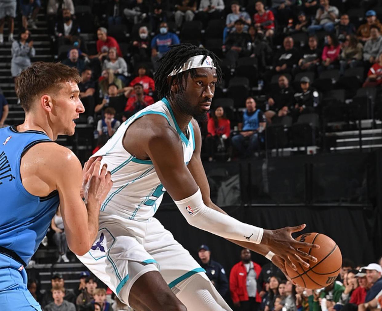 快船险胜黄蜂，加里纳利砍下30分的简单介绍